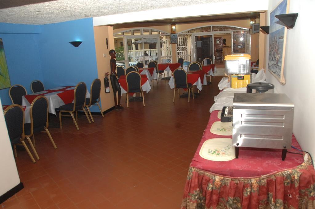 Sarges Hotel Serrekunda Dış mekan fotoğraf