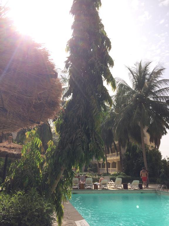 Sarges Hotel Serrekunda Dış mekan fotoğraf